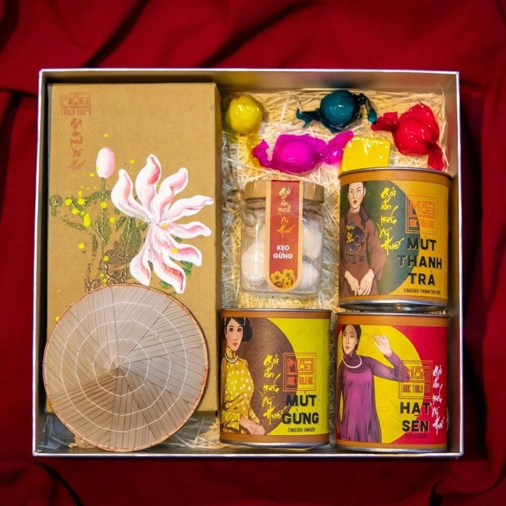 Moc Truly Hue’s 2025 3-Region Gift Box, Gift From Ancient Town, Specialty Gift, Hue Specialty, Vietnamese Gift, Artistic Hand-painted Gift Box, Corporate Gift - Image 4