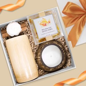 Alternative view of Simplicity Gift Box, Scented Candle, Chrysanthemum Tea, Bamboo Cup, A Heartfelt Gift, Natural Ingredients, Gifts for Women, Eco-Friendly Gifts