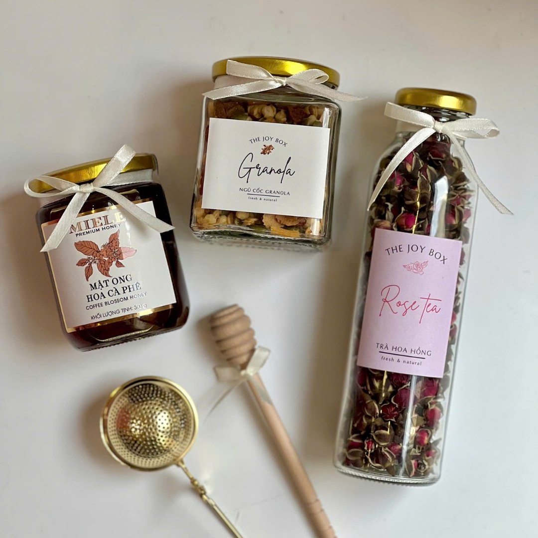 Joyful Season Gift Set, Pampering Gift, Soothing Vietnamese Herbal Tea, Pure Vietnamese Honey, Delectable Roasted Pistachios, Wooden Gift Box, Gift For Women - Image 5