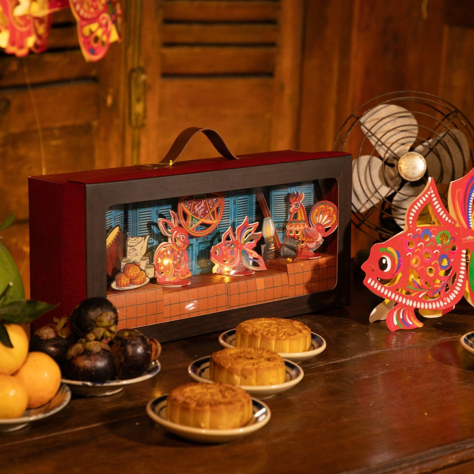 “Mid-Autumn Memories” Mooncake Gift Box, Nostalgic Childhood Glow, Mid-Autumn Gift Box With 4 Moon Cakes, Creative Design, Gift Set For Partners