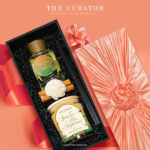 "Smells Like Happiness - Floral Bloom" Gift Set, Romantic Beauty Of Flowers, Gift Box With Scented Candle & Essential Oil, Gift For Her, Women's Day Gift