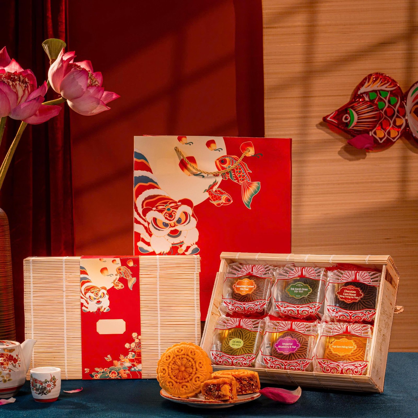 "Moons Of Serenity" Mid-Autumn Gift Box, A Touch Of Peace For Reunion Season, 6 Moon Cake Gift Set, Vietnamese Bamboo Souvenirs, Moon Festival Gift - Image 2